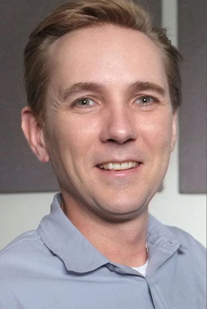 Robert Mackenzie portrait