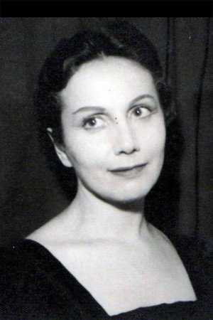 Eva Donge portrait