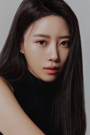 Lee Mi-joo portrait