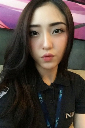 Shinta Naomi portrait