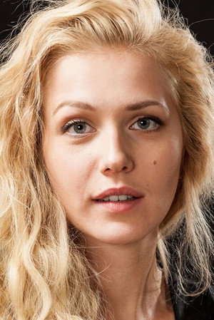 Karina Andolenko portrait