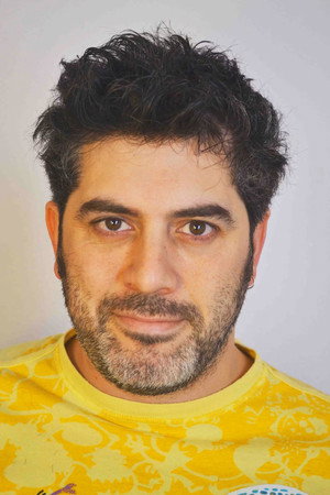 Raúl Yuste portrait