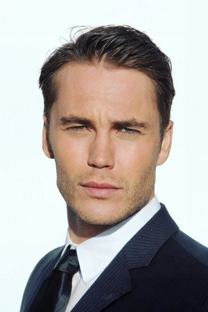 Taylor Kitsch portrait