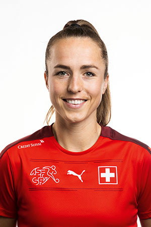 Lia Wälti portrait