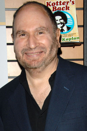 Gabe Kaplan portrait