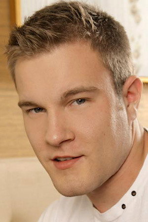 Patrick Dunne portrait