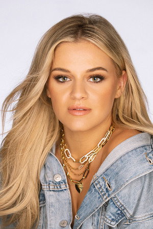 Kelsea Ballerini portrait