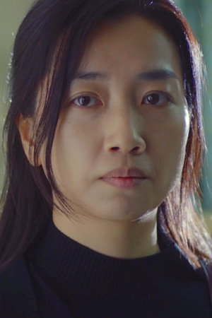 Park Hye-young portrait