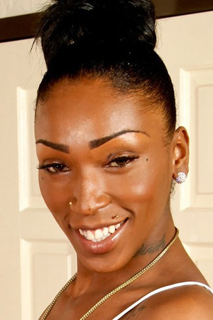 Nyla Melrose portrait