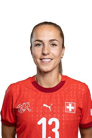 Lia Wälti portrait
