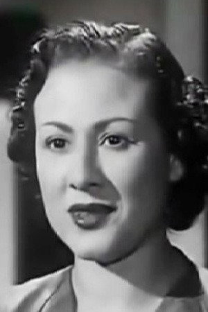 Aziza Helmy portrait