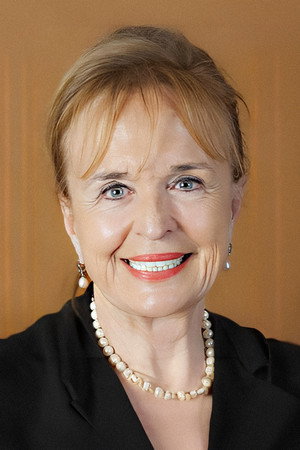 Serpil Tamur portrait