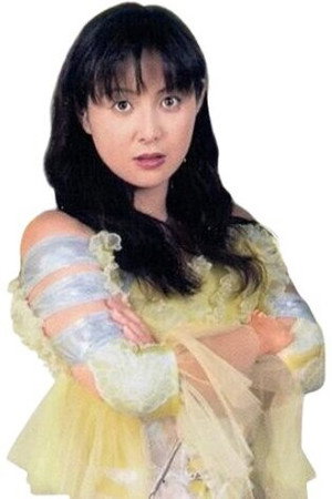 Cutie Suzuki portrait