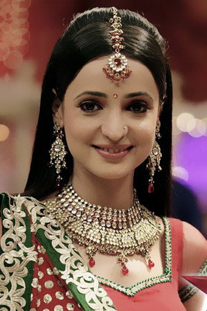Sanaya Irani portrait