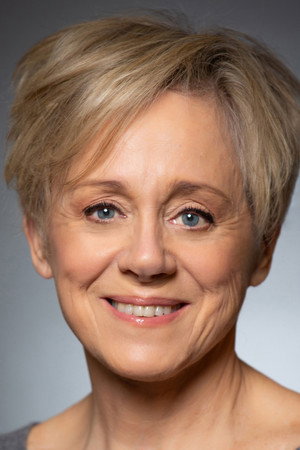 Fiona Reid portrait