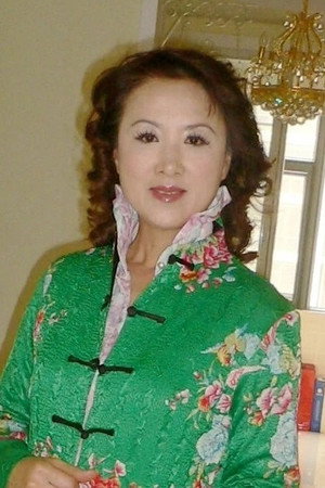Li Meichun portrait