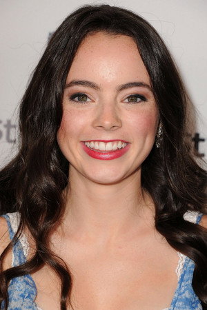 Freya Tingley portrait