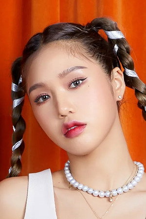 Mimi portrait