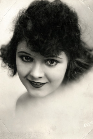 Myrtle Lind portrait