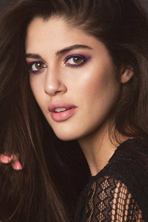 Izabelle Leite portrait