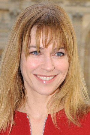 Marie-Josée Croze portrait
