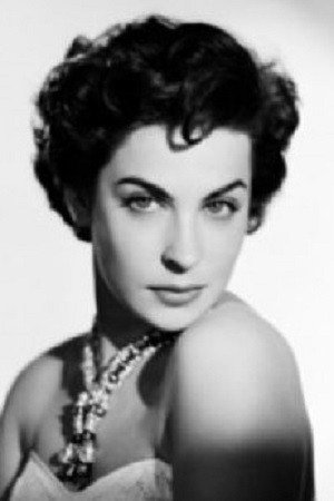 Martha Valdés portrait