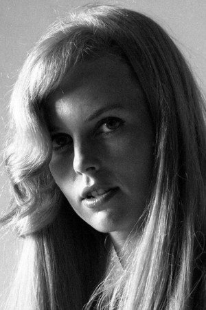 Roberta Collins portrait
