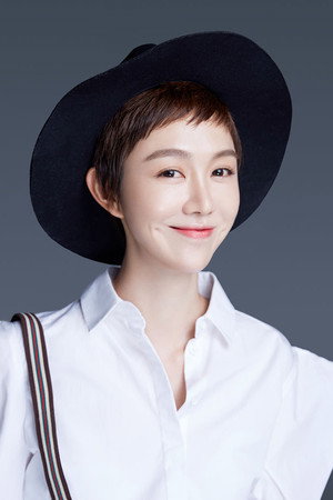 Jiang Yan portrait