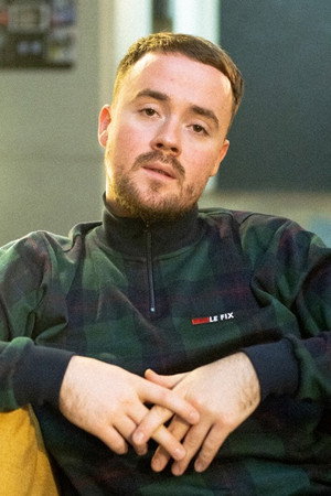 Maverick Sabre portrait