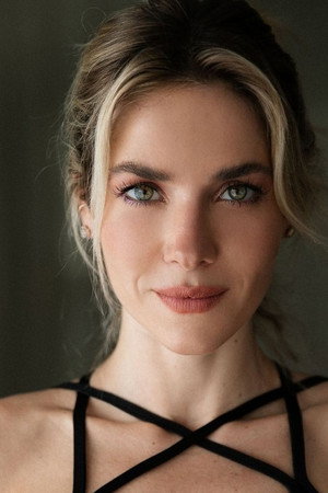 Monique Alfradique portrait
