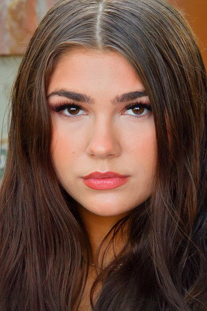Aria Taylor portrait