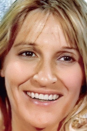Barbi Bond portrait