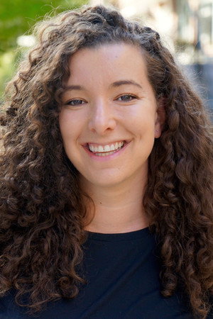Becca Roth portrait