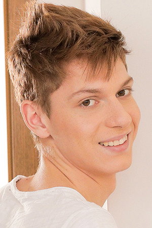 Joel Tamir portrait
