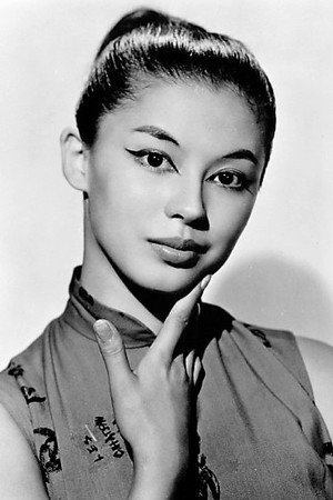 France Nuyen portrait