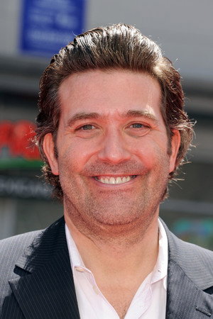 Craig Bierko portrait
