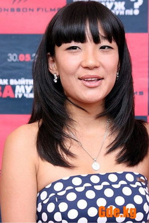 Nuria Tazhidinova portrait