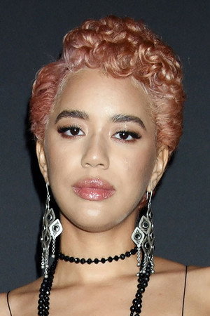 Jasmin Savoy Brown portrait