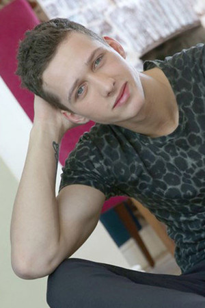 Raf Koons portrait