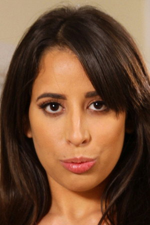 Nina Lopez portrait