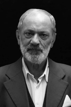 Metin Çekmez portrait