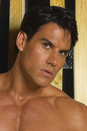 Tony Piagi portrait
