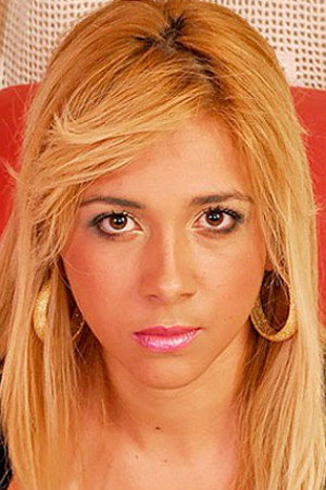 Sarah Lopez portrait