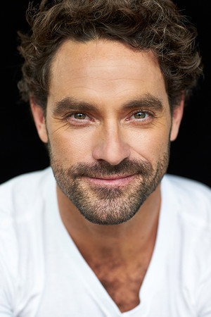Guillaume Lemay-Thivierge portrait