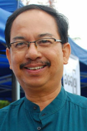 Nyi Jow portrait