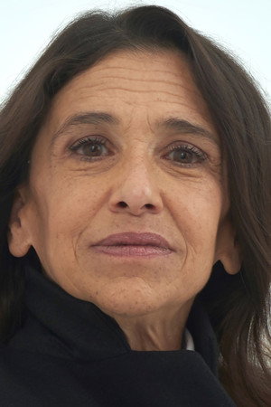 Kathryn Hunter portrait