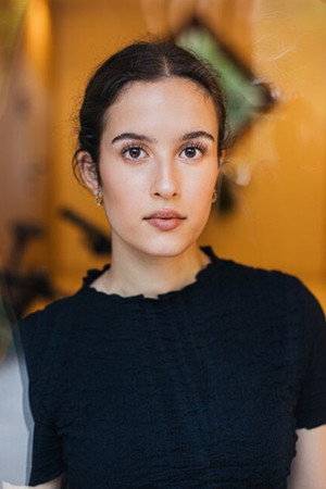 Maya Lauterbach portrait
