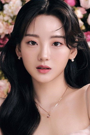 Cho Yi-hyun portrait