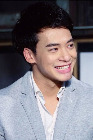 Sukrit Wisetkaew portrait