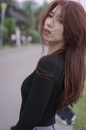 Guo Rong portrait